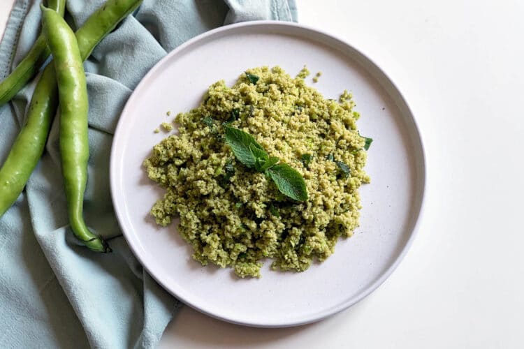 Cous cous integrale con pesto di fave vegan