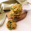 Frittelle con piselli e tofu