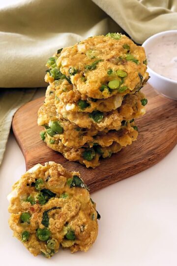 Frittelle con piselli e tofu