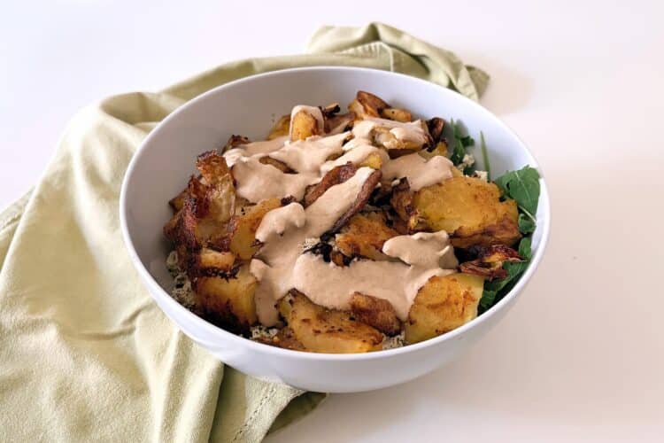 Insalata di patate, lenticchie e tofu