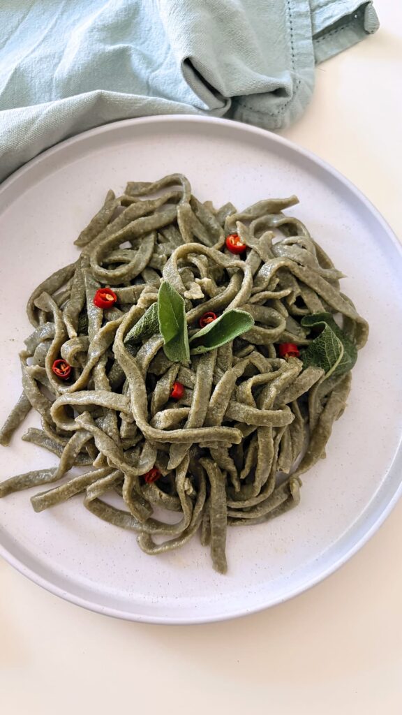 Fettuccine tofu e ortica