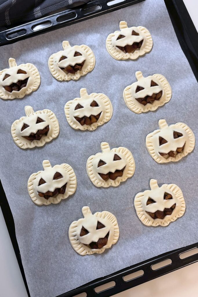Teglia di sfogliatine di Halloween
